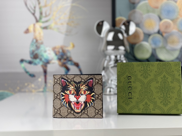 グッチ財布コピー正面デザイン